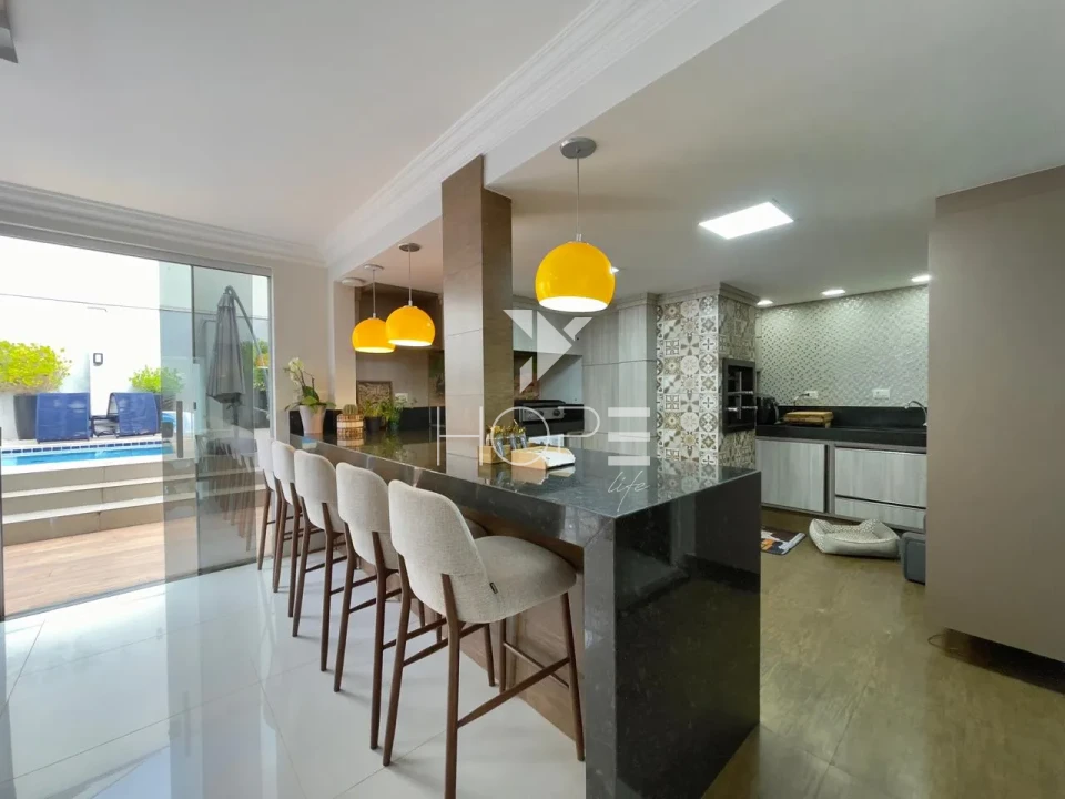 Imagens do imóveis Sobrado em Condomínio à Venda – 315m² – 4 Quartos (1 Suíte) – Vale das Araucárias – Parque Residencial Alcântara – Zona Sul – Londrina/PR