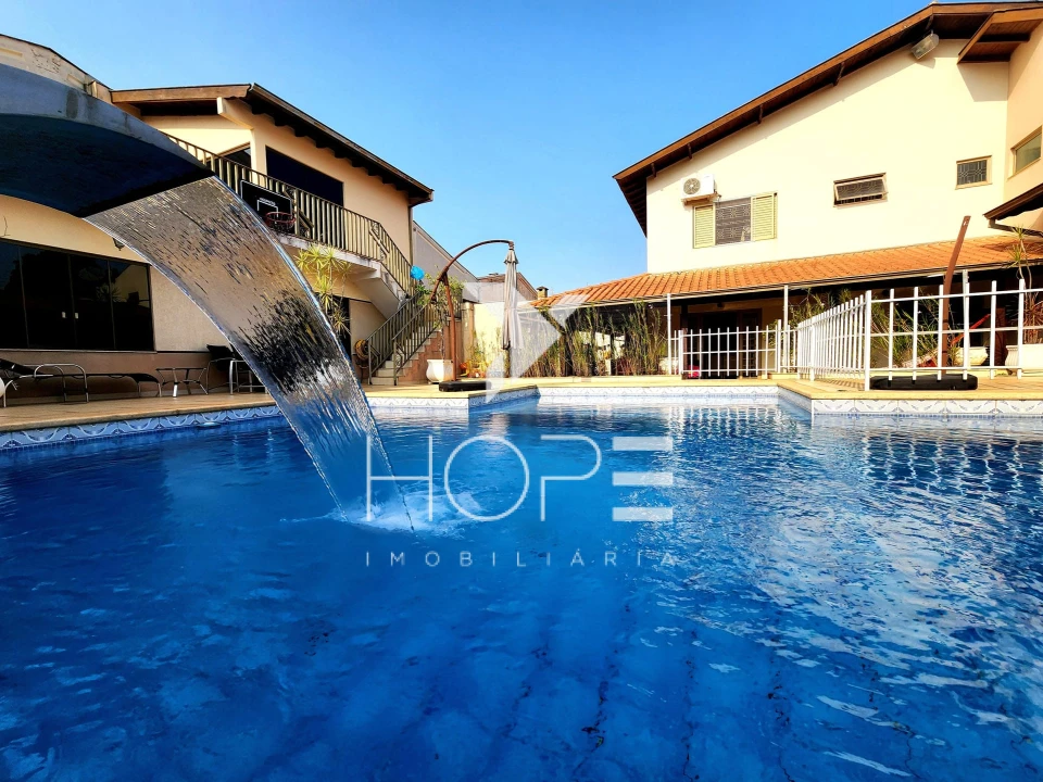 Imagens do imóveis Sobrado à Venda 5 Quartos – Bairro Coliseu – Zona Norte Londrina PR