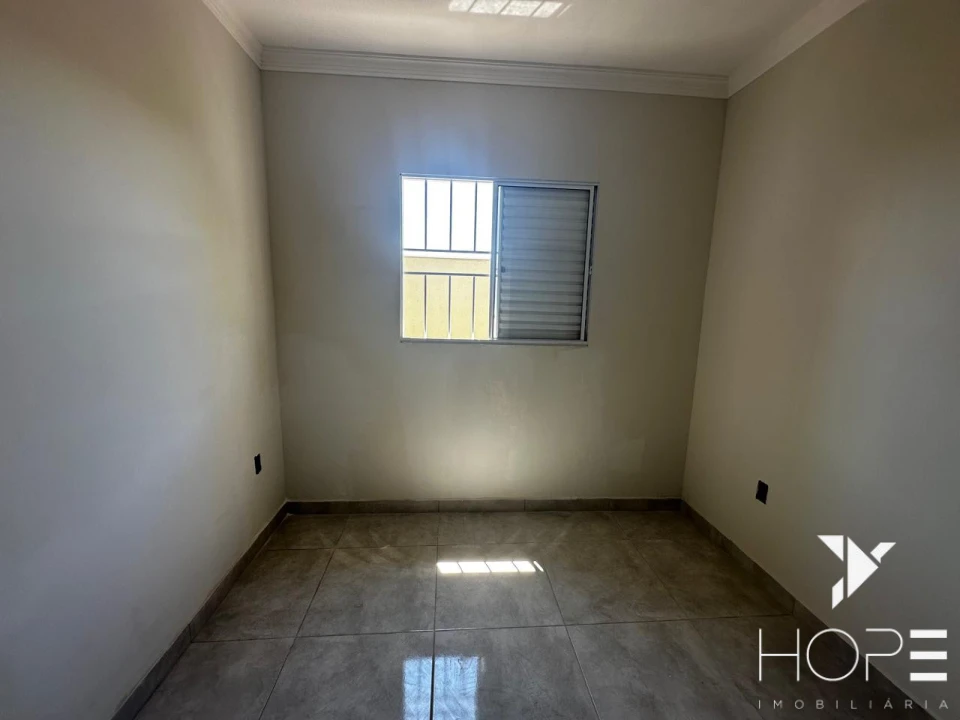 Casa geminada à venda – 03 dormitórios – Gleba Esperança – Londrina/PR