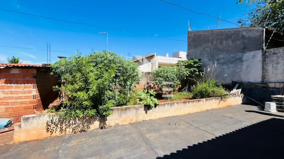 Imagens do imóveis Casa à venda em Rolândia - Aceita permuta em Veículo – 3 quartos (1 suíte) – Jardim Imperial – Rolândia/PR