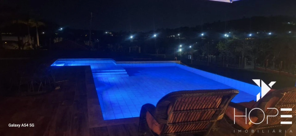 Imagens do imóveis Chácara de Alto Padrão com 2.000m², Piscina Infinita e Acabamentos Modernos
