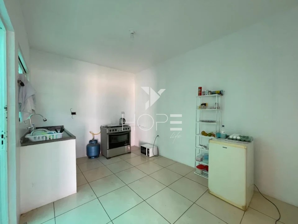 Imagens do imóveis Casa à Venda com Piscina – 62m² – 2 Quartos – Coliseu – Zona Norte – Londrina/PR