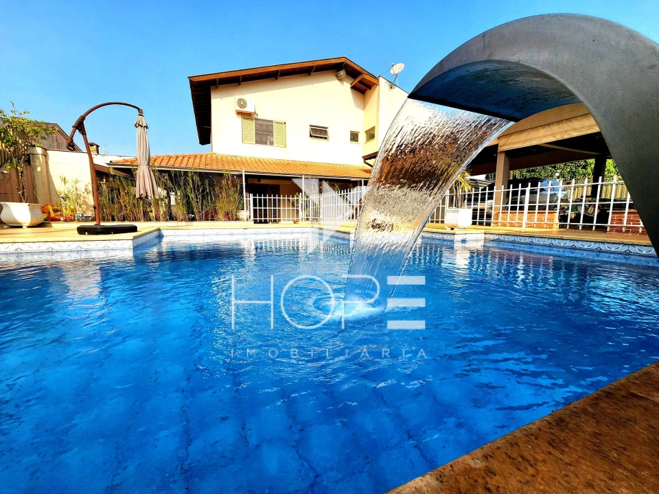 Imagens do imóveis Sobrado à Venda 5 Quartos – Bairro Coliseu – Zona Norte Londrina PR