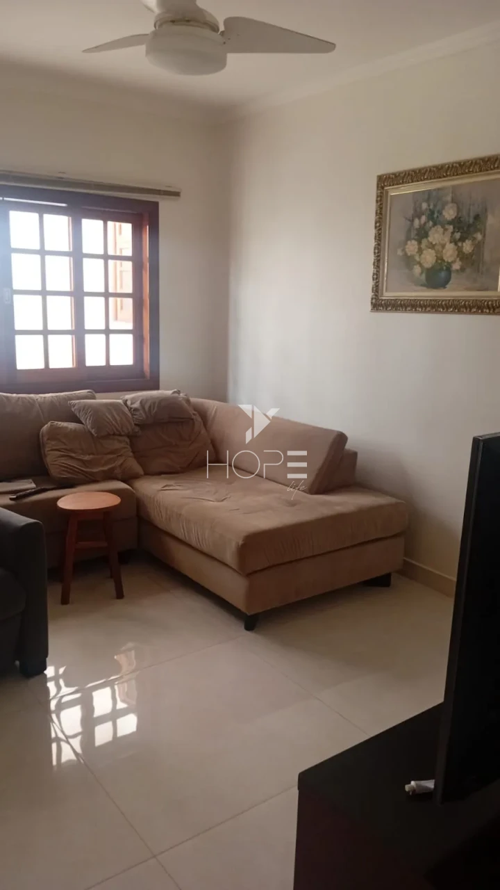 Imagens do imóveis Casa de Alto Padrão com 3 Suítes em Condomínio Fechado – Terreno de 5.000m² com Piscina Aquecida e Espaço Gourmet – Rolândia/PR