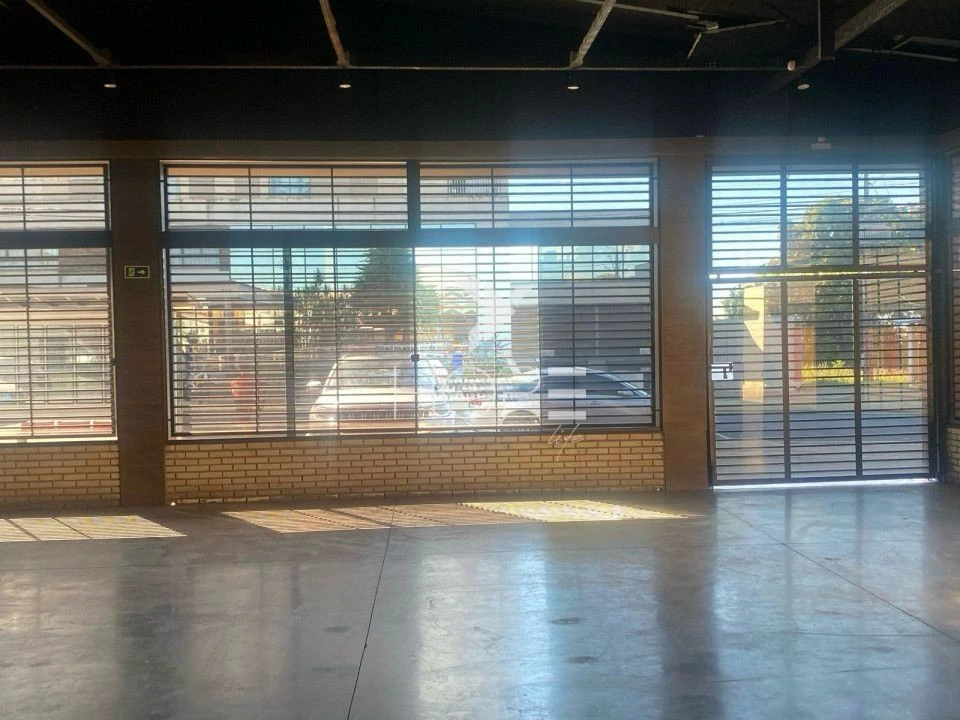 Imagens do imóveis Salão comercial para alugar com 303 m² - 3 banheiros - 4 vagas - Jardim Beltrão - Ibiporã/PR