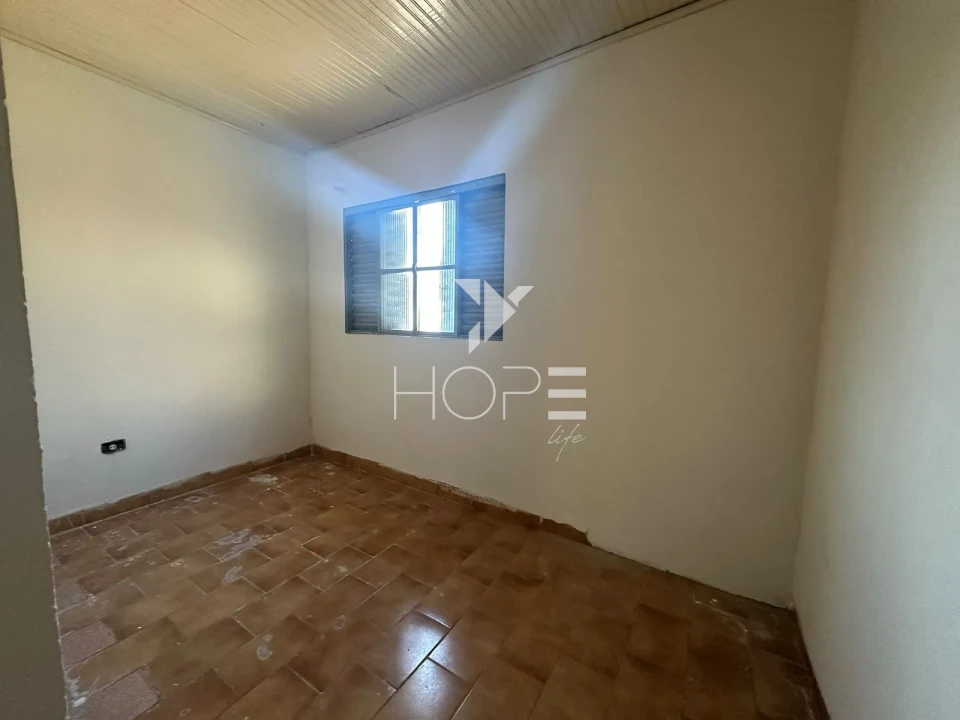 Imagens do imóveis Casa à venda com 3 quartos e amplo quintal no Jardim Novo Bandeirantes – Cambé/Pr.