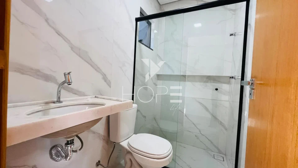 Imagens do imóveis Casa em Condomínio para Locação R$ 3.000,00 – 3 Quartos, Suíte, Planejados e Churrasqueira na Zona Norte de Londrina