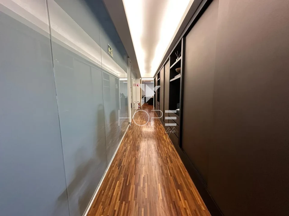 Imagens do imóveis Salas comerciais à venda com 206 m² e 2 vagas no Edifício Torre Montello – Gleba Palhano – Londrina/PR