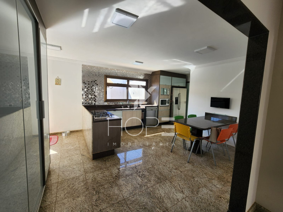 Imagens do imóveis CASA TÉRREA À VENDA - TUCANOS - RESIDENCIAL GRANVILLE