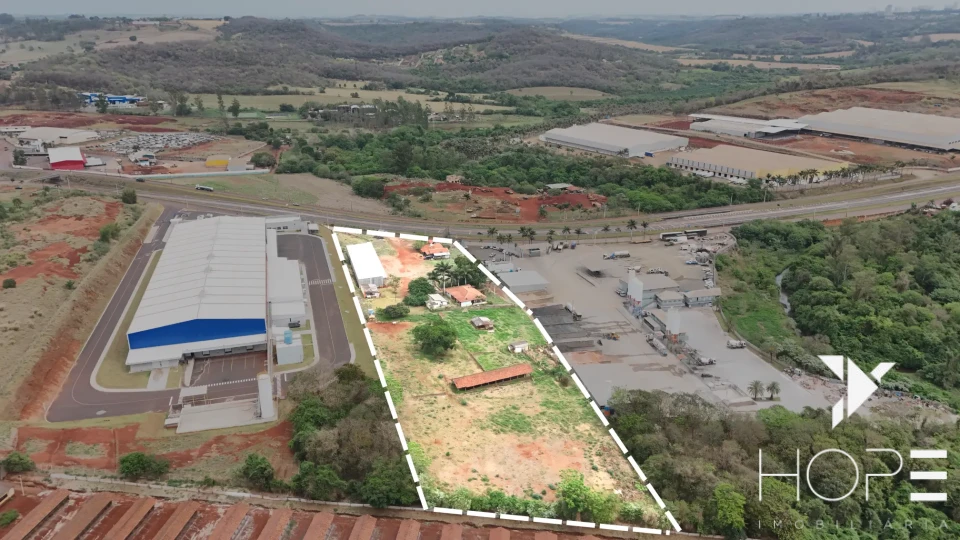 Imagens do imóveis Terreno Industrial à Venda – 21.200m² – Zoneamento ZI3 – PR 445 – Londrina/PR