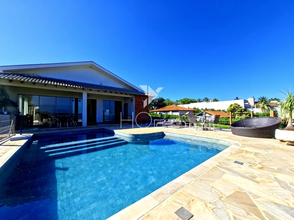 Imagens do imóveis Condomínio Porto das Águas - chácara molhada de alto padrão à venda com 1.800m² - 7 quartos - piscina - Porecatu PR