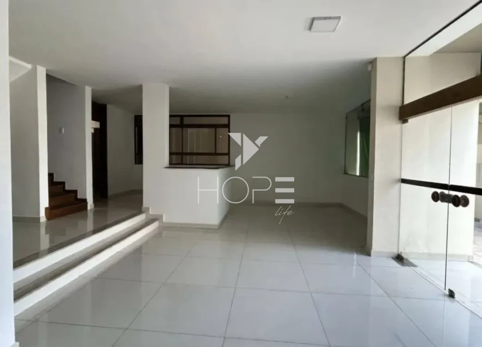 Imagens do imóveis Casa comercial para locação com 500 m² - 12 salas - piscina - quadra esportiva - Centro - Londrina PR