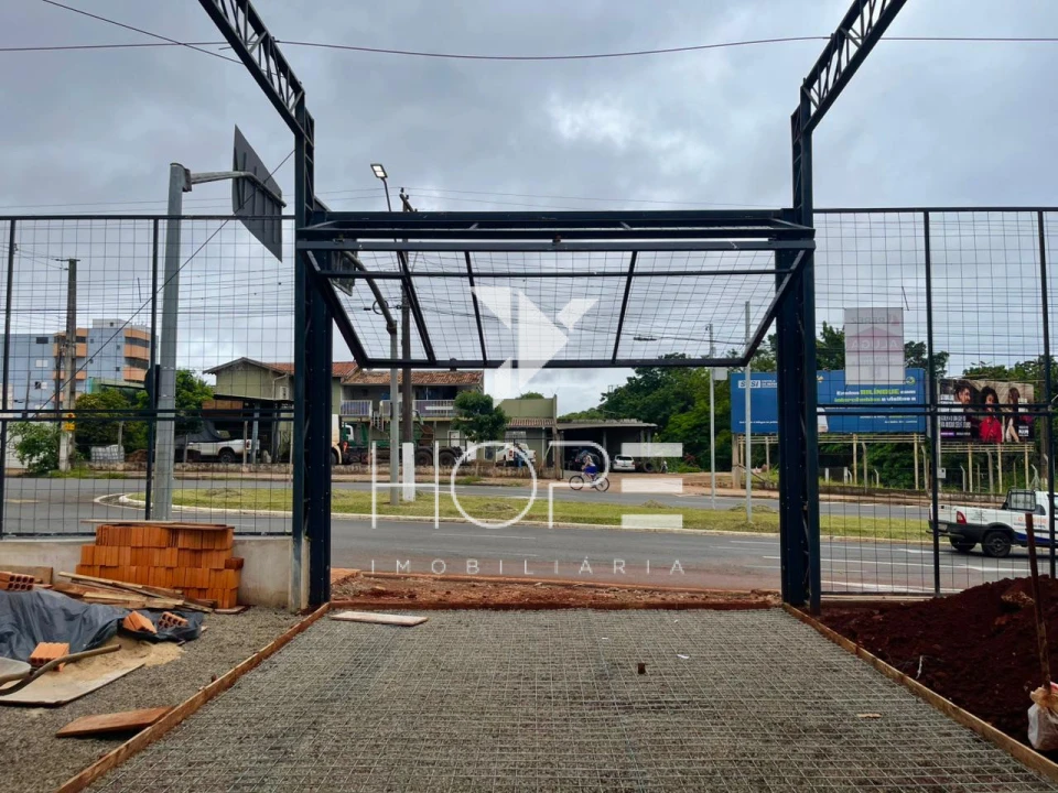 Imagens do imóveis Loja Comercial de Esquina para Locação – Av. JK (Centro) – 345 m² –  Zoneamento ZC-2 – Alto Fluxo e Visibilidade