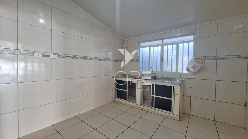 Imagens do imóveis Casa com edícula para locação com 200m² - 3 quartos (1 suíte) - 2 vagas - Conjunto Milton Gavetti - Zona Norte - Londrina PR