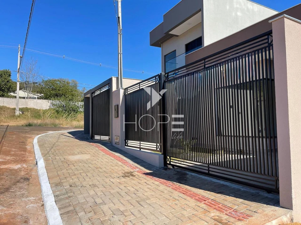 Imagens do imóveis Casa à venda com 79m² - 2 quartos (1 suíte) - 2 vagas - Parque do Vale - Ibiporã/PR