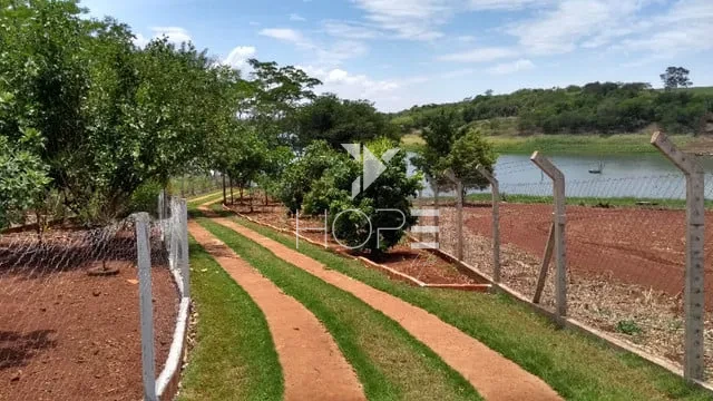 Imagens do imóveis Chácara molhada à venda próxima à Represa Capivara – Alvorada do Sul/PR
