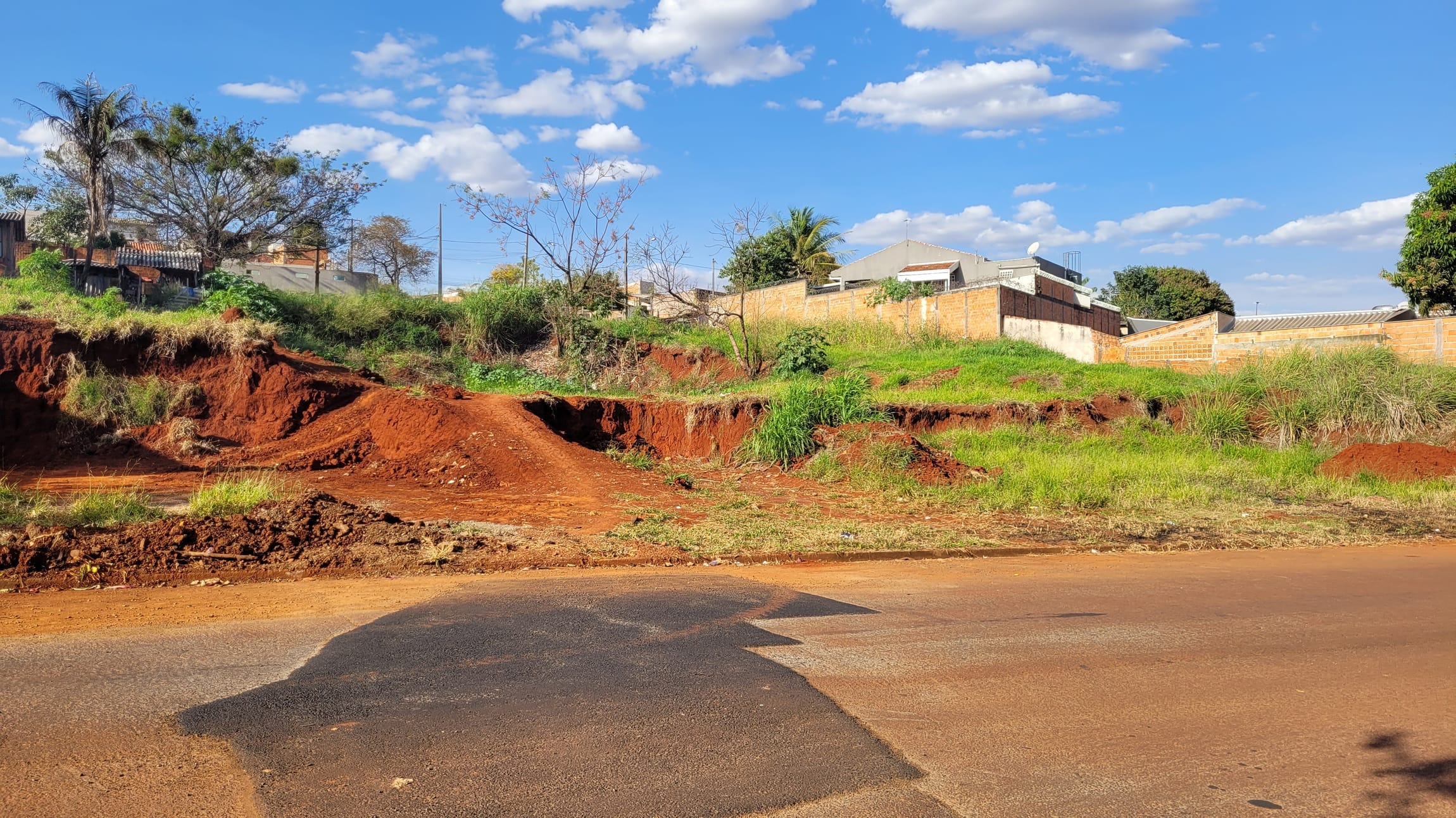 Imagens do imóveis Terreno à venda, Parque das Indústrias, Londrina, PR