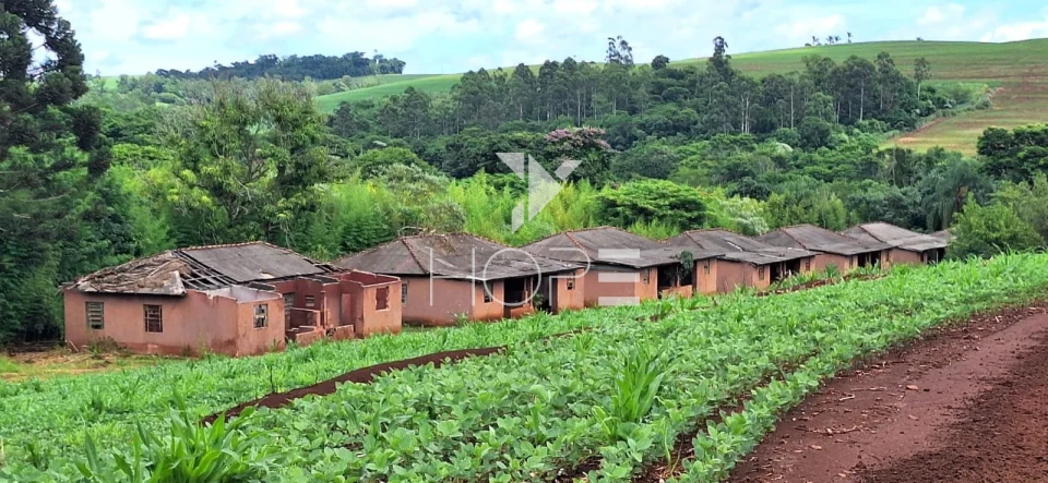 Imagens do imóveis Fazenda à venda com 594 alqueires - terra roxa - pivô autorizado - Cornélio Procópio PR