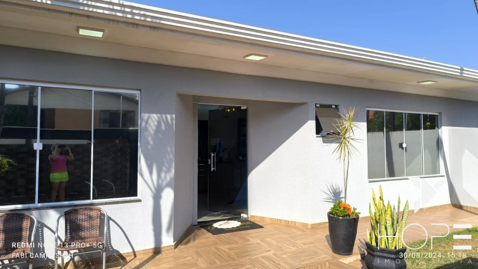 Imagens do imóveis CASA TÉRREA  A VENDA - JARDIM QUEBEC - CENTRO - LONDRINA, PR