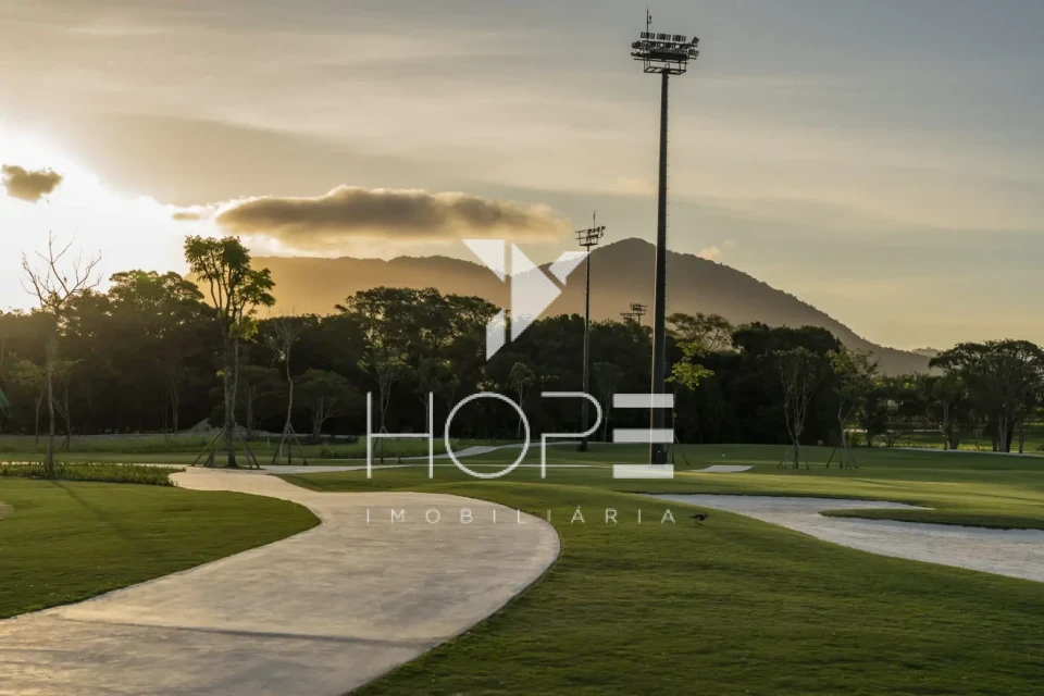 Imagens do imóveis Terreno Golf All Resort – Porto Belo em condomínio à venda 992,90m² privativos 1.000m² total – Costa Esmeralda