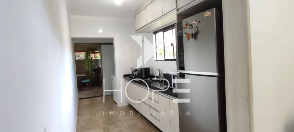 Casa à venda – 151 m² de área total – 72 m² privativos – Condomínio Estância Cabral – Cambé/PR