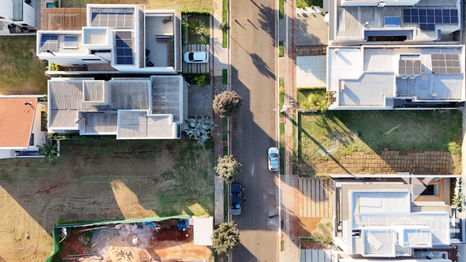 Imagens do imóveis TERRENO DE  257 m² CONDOMINIO TAUÁ ARANGUA