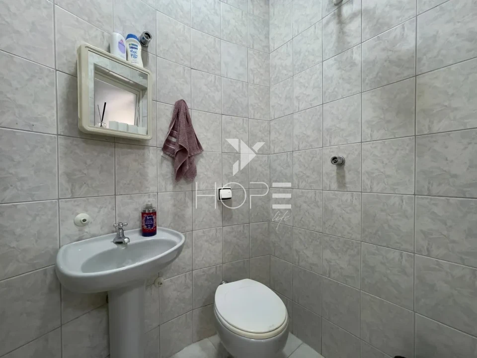 Sobrado em Condomínio à Venda – 261m² – 3 Quartos (1 Suíte) – Vale das Araucárias – Parque Residencial Alcântara – Zona Sul – Londrina/PR