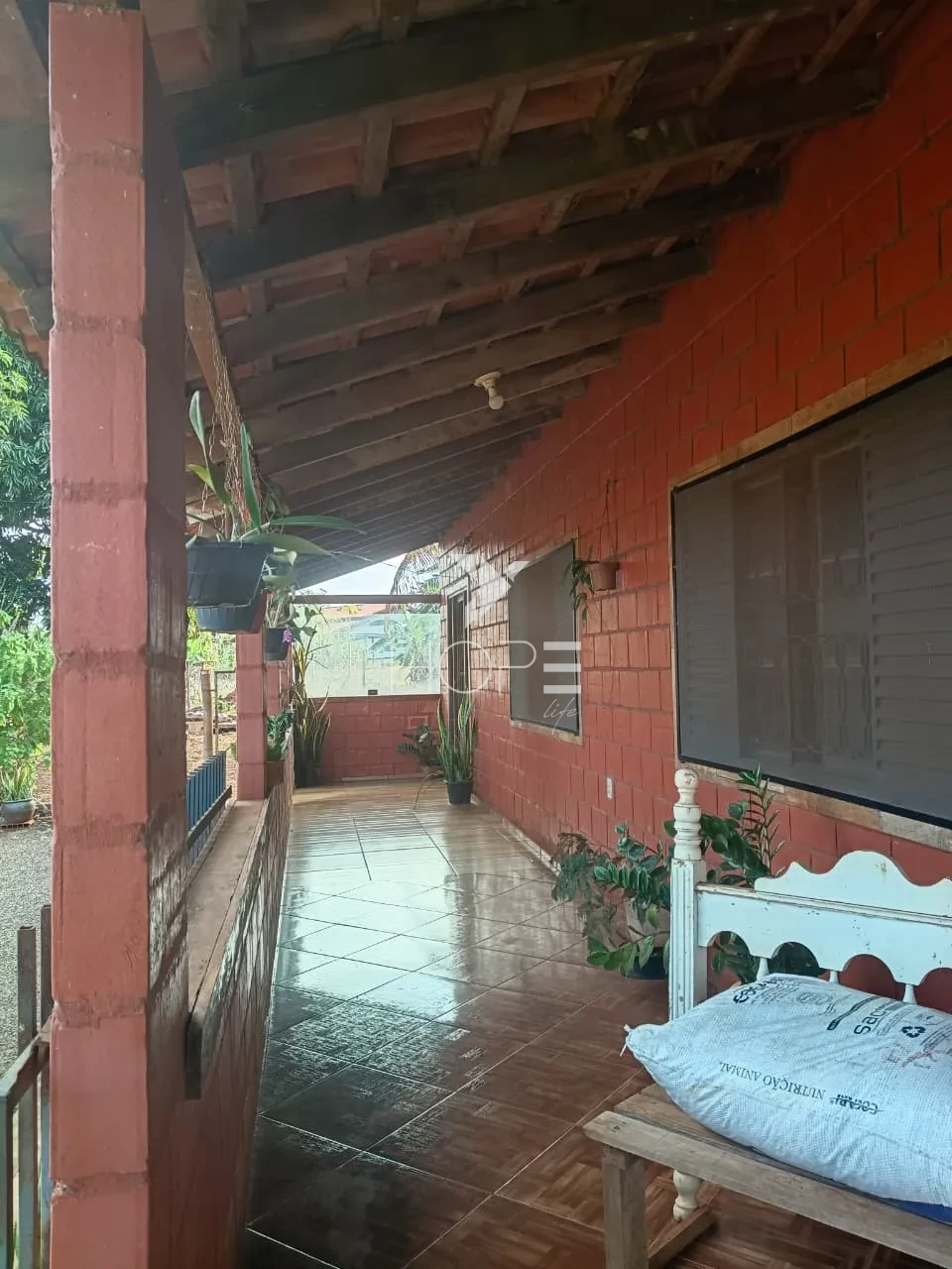 Imagens do imóveis Chácara à venda - 3 quartos - 1 suíte - área gourmet - próxima à represa - Alvorada do Sul PR