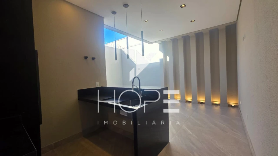 Casa com 3 Quartos (1 Suíte) para Venda e Locação – 127m² – Dom Pedro - Zona Leste – Londrina/PR