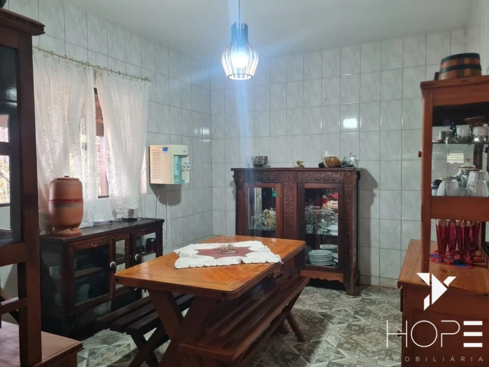Imagens do imóveis Chácara à Venda – 2 Quartos (1 Suíte) – 4.000 m² – Usina Três Bocas – Londrina/PR