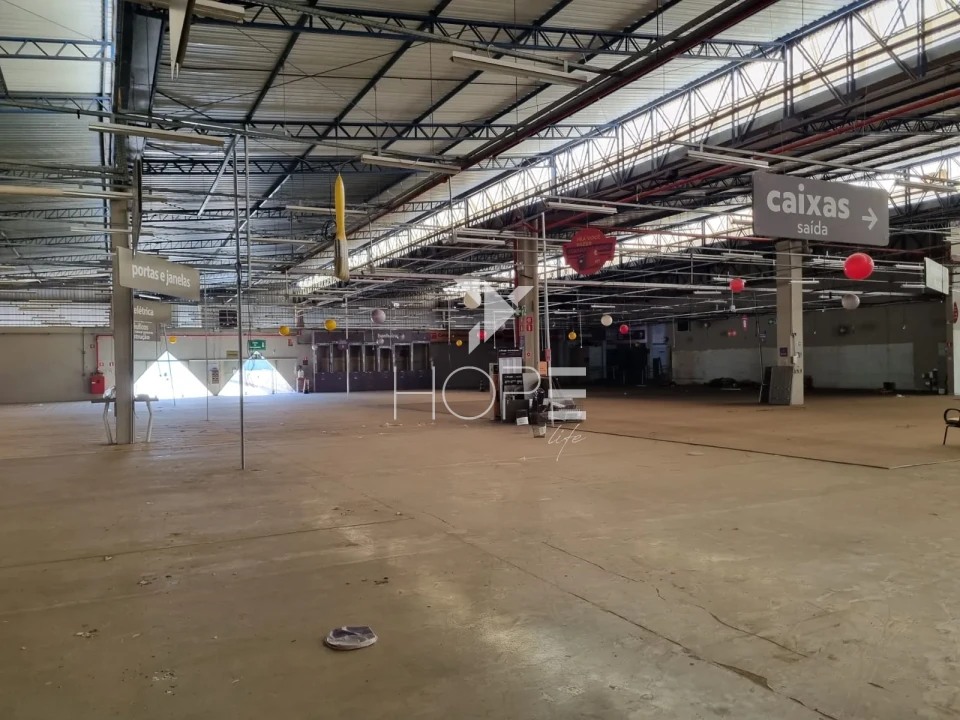 Imagens do imóveis Loja / ponto comercial de grande porte para locação com 6.817m² - Av Tiradentes - Rodocentro - mais de 100 vagas - Londrina PR