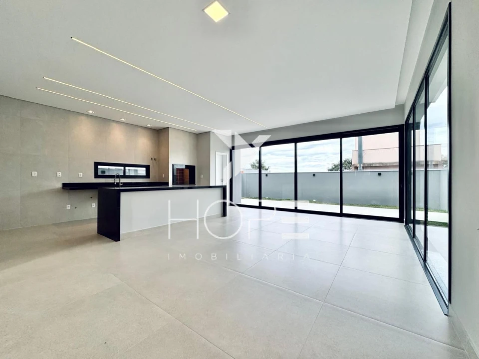 Sobrado Novo de 3 Suítes à Venda no Araçari – Parque Tauá – Londrina