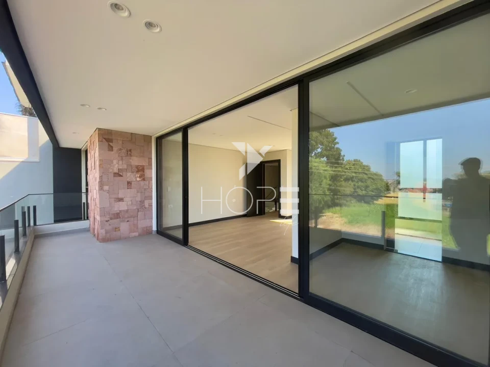 Imagens do imóveis Sobrado com piscina à Venda – 261m² – 3 Quartos (2 Demi-suítes) – Jardim das Mansões – Cambé/PR