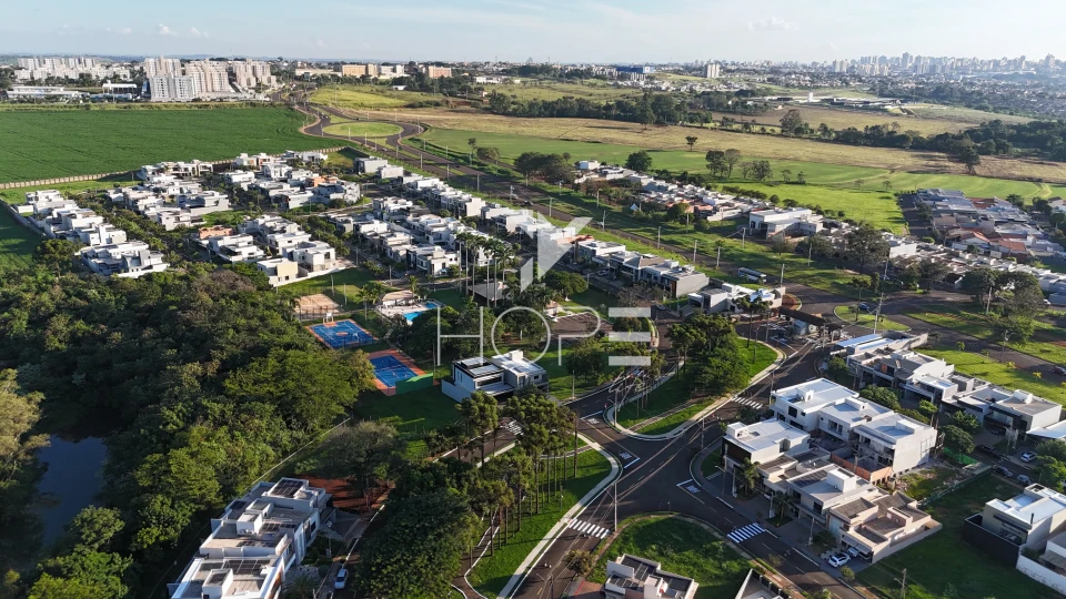 Imagens do imóveis Terreno de esquina à Venda – 282m² – Condomínio Bella Vitta – Lindóia – Zona Leste – Londrina/PR