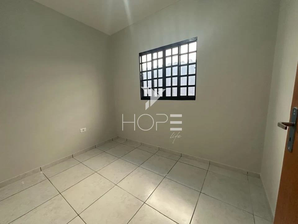 Imagens do imóveis Casa Geminada à venda  03 quartos - 67 m² com quintal - Jd. Columbia - Londrina/Pr.