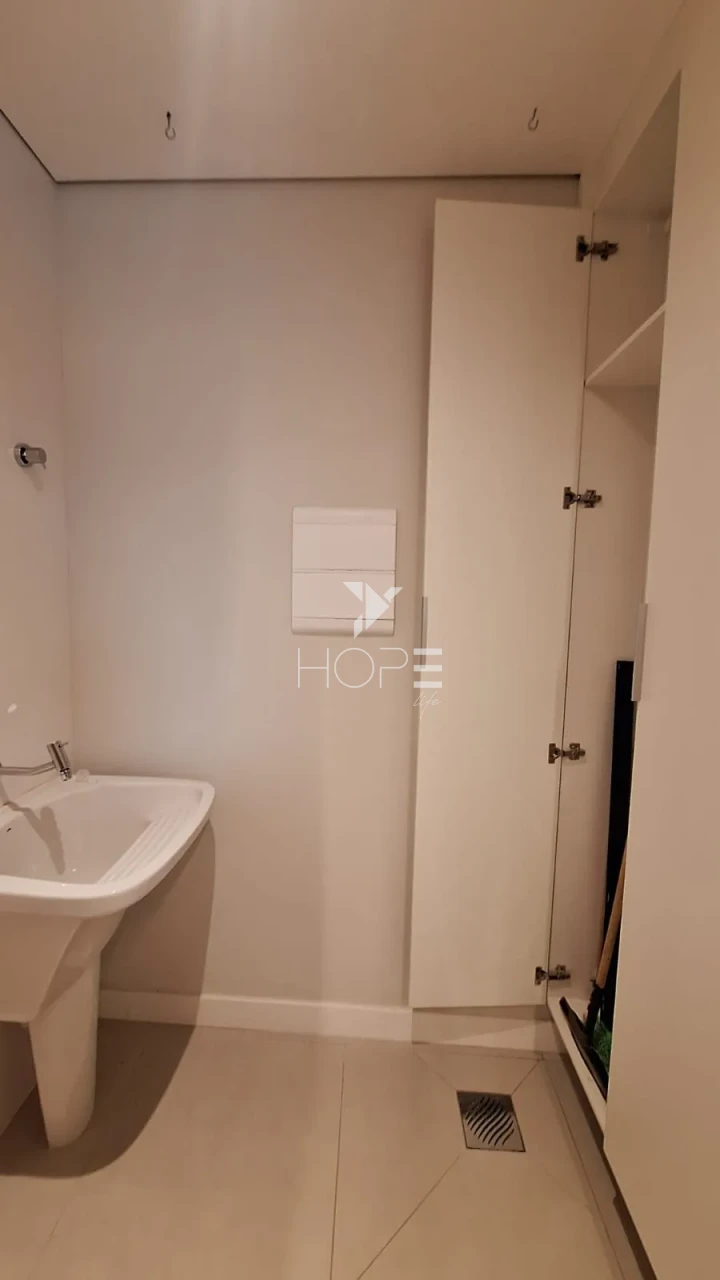 Imagens do imóveis Apartamento para Alugar no Condomínio Odyssey | 86m² | 3 Quartos | 1 Suíte | 2 Vagas | Centro | Londrina/PR