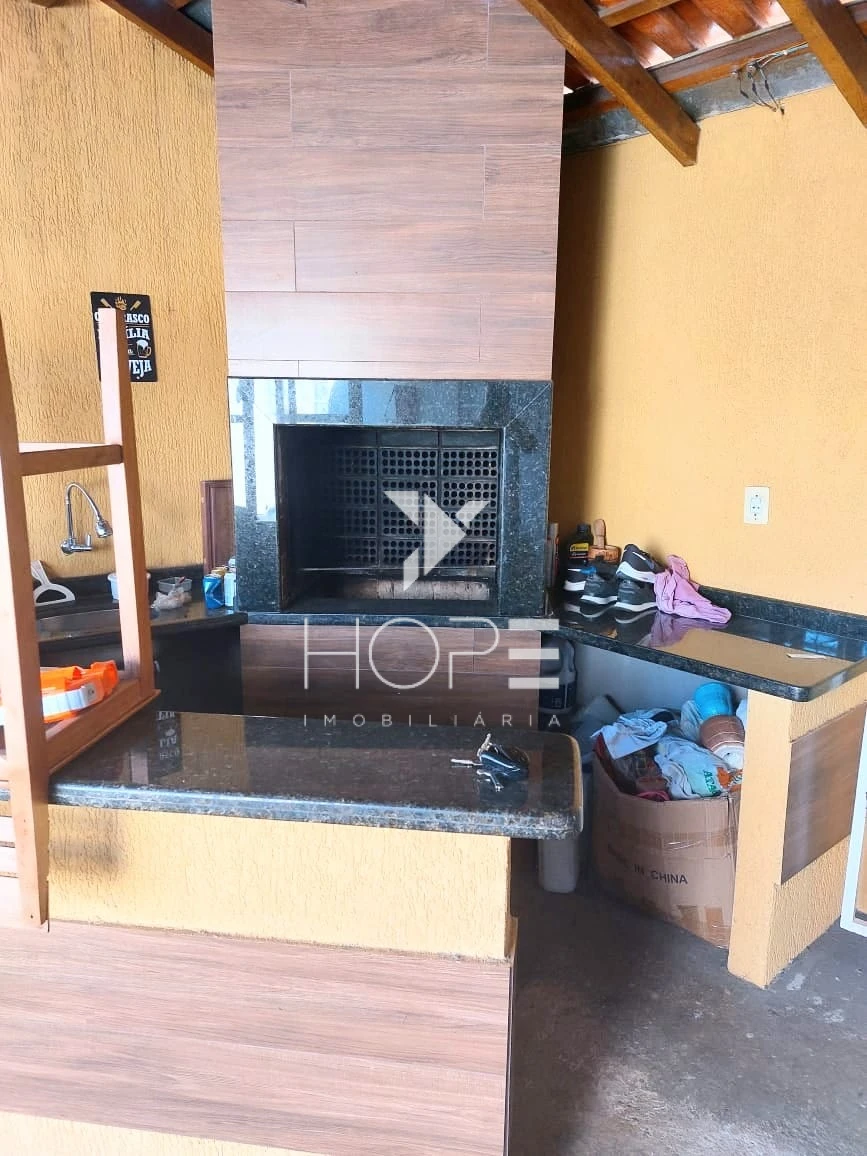 Casa à venda – 2 quartos – Bairro Ouro Verde – Londrina/PR