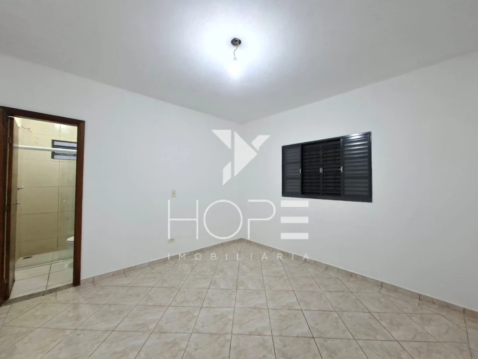 Casa 2 Quartos para Locação na Vila Romana – Londrina