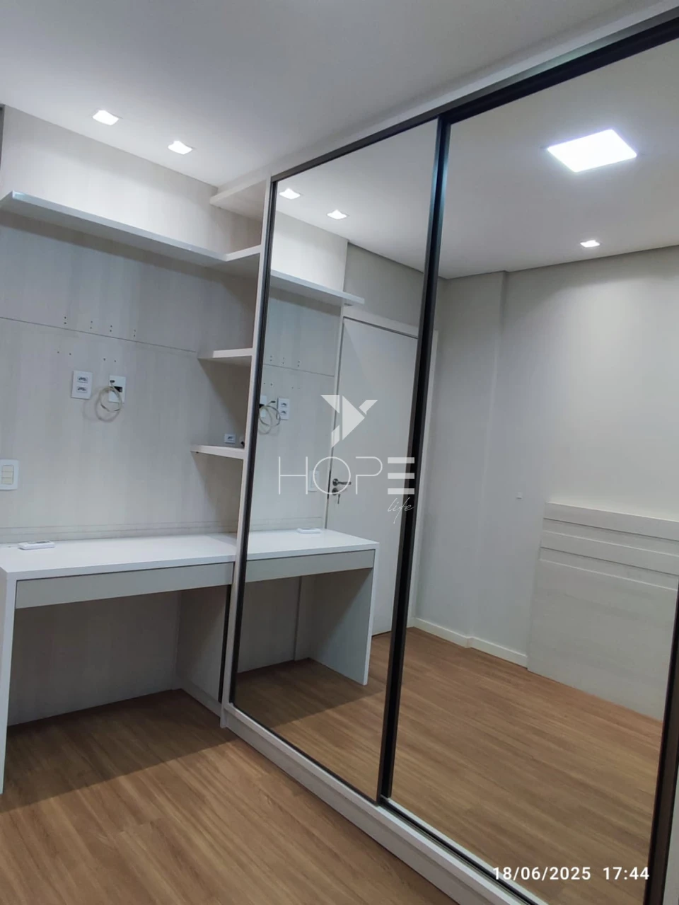 Imagens do imóveis Apartamento Mobiliado à Venda – 3 Quartos (1 Suíte) – 93m² – Residencial Maison Monet – Cambé/PR