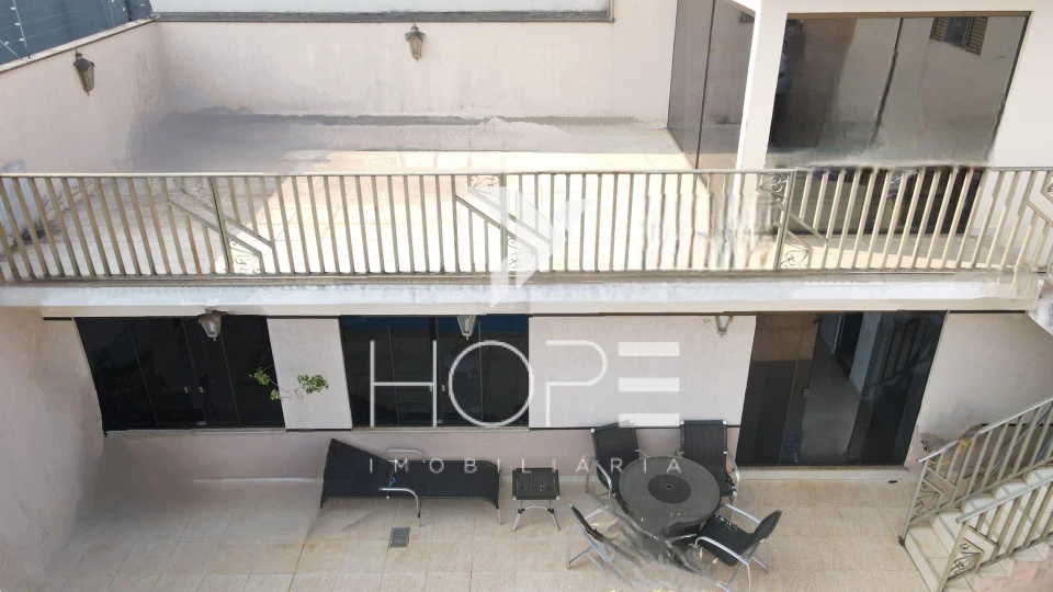 Imagens do imóveis Sobrado à Venda 5 Quartos – Bairro Coliseu – Zona Norte Londrina PR