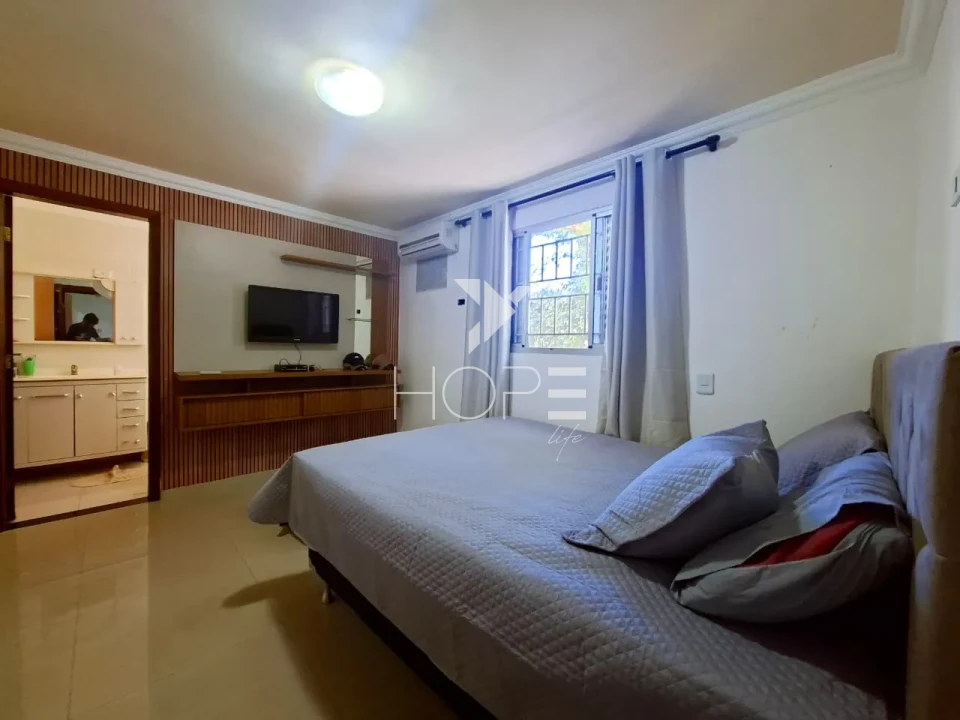 Condomínio Porto das Águas - chácara à venda com 1000m² - 3 quartos - 4 banheiros - 4 vagas - Porecatu PR