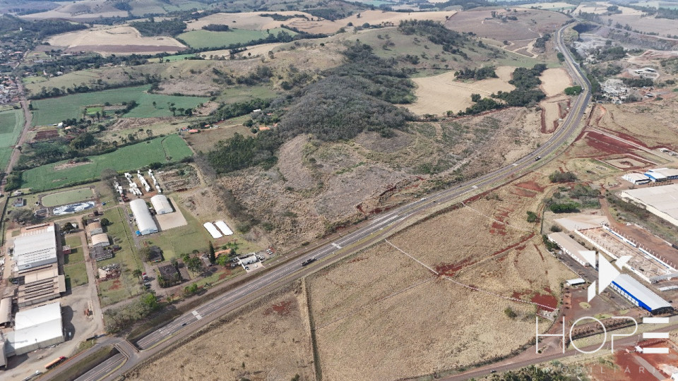 Imagens do imóveis Área Comercial, Industrial e Logística – 148.000 m² de Oportunidade Estratégica