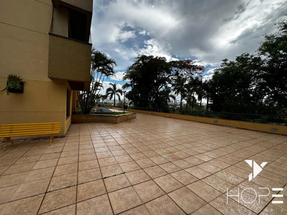 Apartamento à venda – 185 m² – Condomínio Bosque Wilmar Berbet – Gleba Fazenda Palhano – Londrina/PR