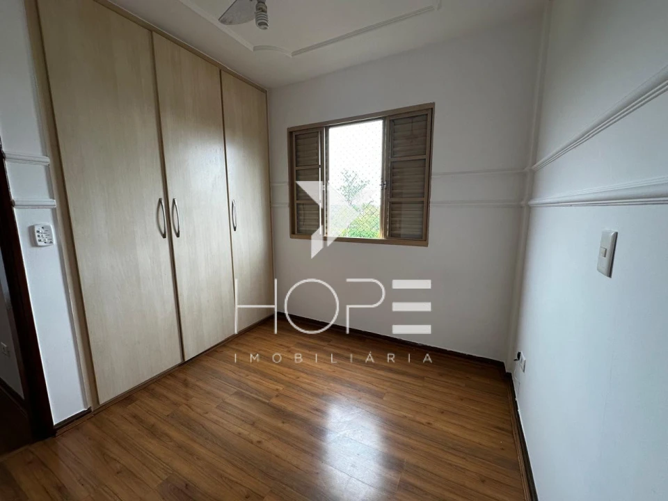 Apartamento à venda – Residencial do Lago III – Gleba Palhano – Londrina/PR