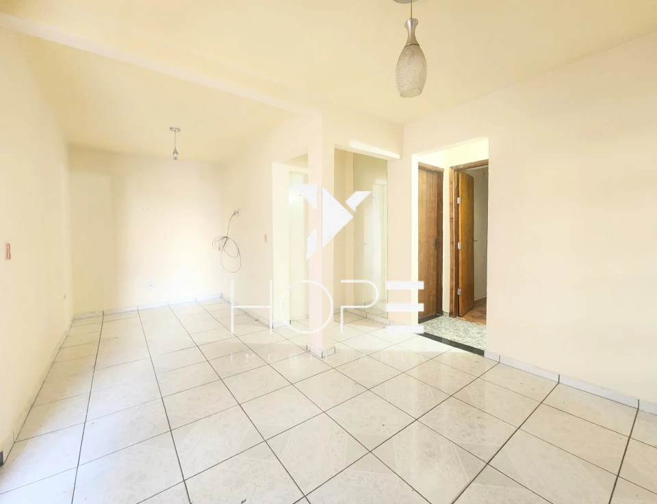 Casa com edícula à venda no Bairro Ouro Verde, Londrina, PR