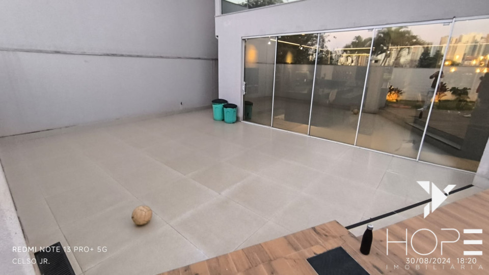 Imagens do imóveis CASA TÉRREA  A VENDA - JARDIM QUEBEC - CENTRO - LONDRINA, PR