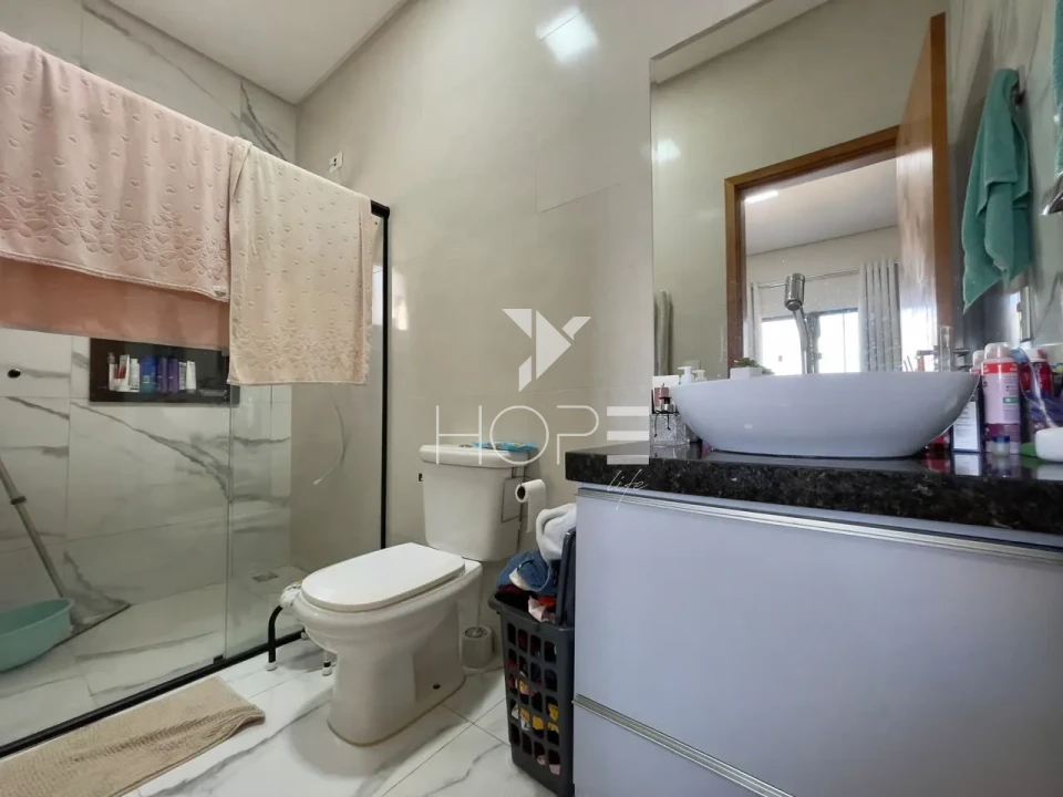 Imagens do imóveis Casa Assobradada à Venda – 153m² – 3 Quartos (1 Suíte) – Santa Mônica – Zona Norte – Londrina/PR