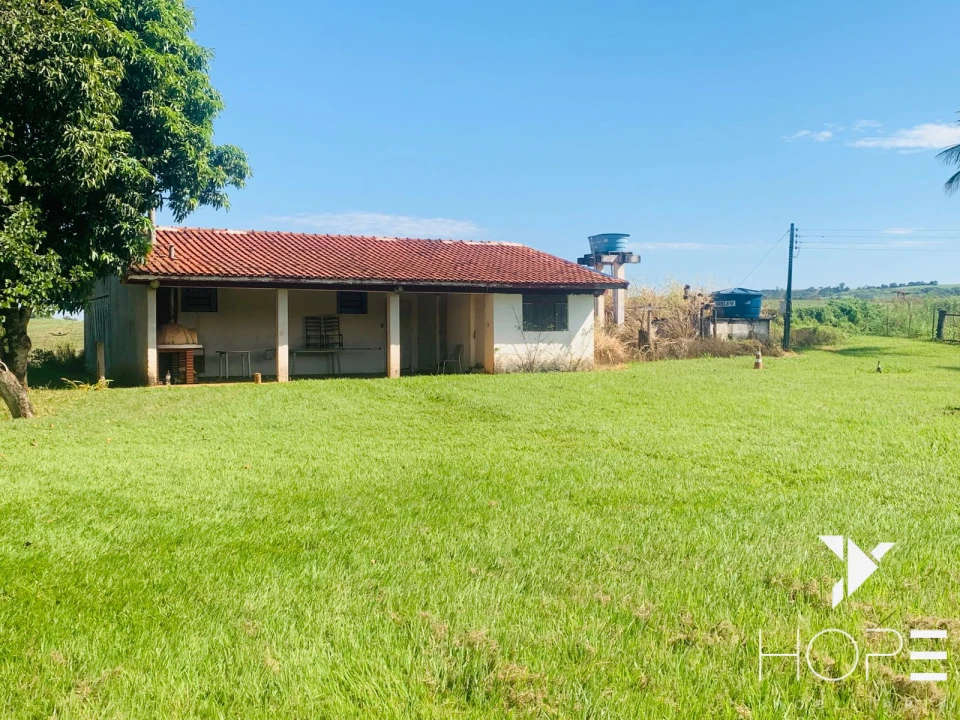 Imagens do imóveis Fazenda agrícola e pecuária à venda – 84 alqueires – Sertanópolis/PR