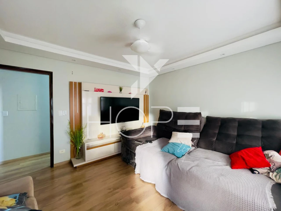 Imagens do imóveis Sobrado com piscina à Venda – 276m² Internos – 5 Quartos – Jardim Silvino – Zona Leste – Cambé/PR