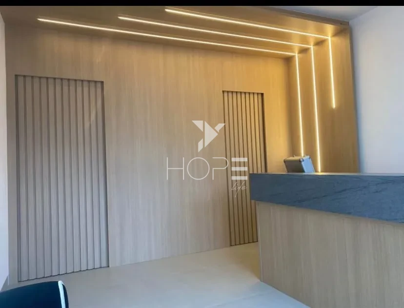 Ponto comercial reformado à venda com 244m² - estrutura para clínica - 5 salas - 3 vagas - Jardim Londrilar - Londrina PR